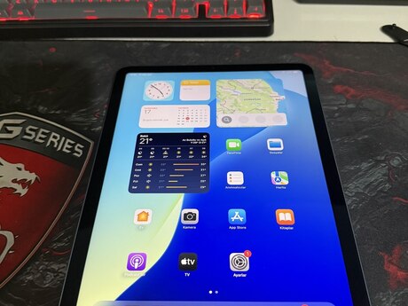 Apple iPad Air 5 (2022)10.9 inç M1 Çip, 8GB RAM