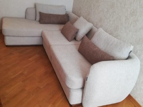 Künc divanı Künc divanı