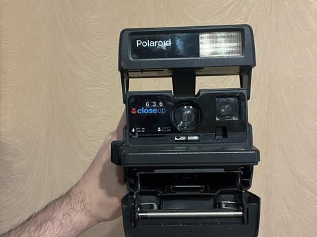 Polaroid 636