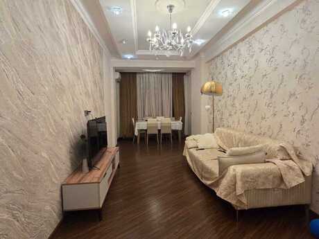 3-otaqlı yeni tikili, 28 May m., 114 m²