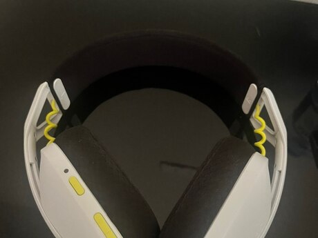 Logitech G435