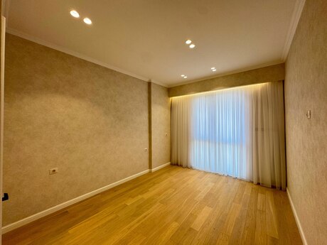 Продаётся 4-комнатная квартира в новостройке, Yeni Yasamal, 107 м², 320 000 AZN, фото 5 / 12