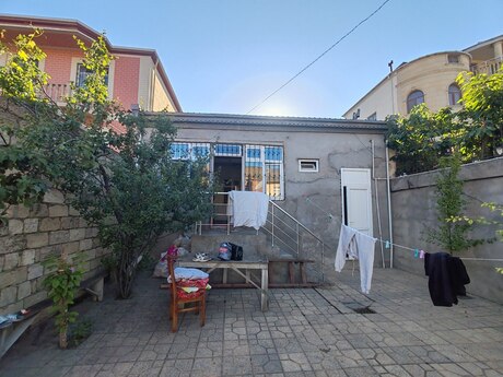 Həyət evi kirayə verilir, Qaraçuxur qəs.