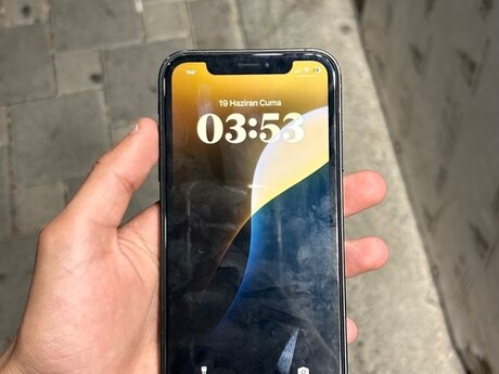 Apple iPhone XR Black 128GB/3GB