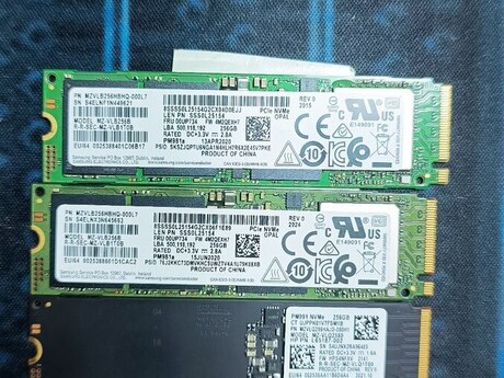 Sərt disk SSD NVME 256GB Samsung 