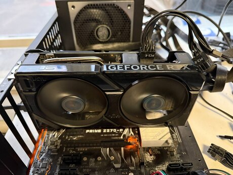 Video kart Nvidia RTX 3080m laptop 8GB