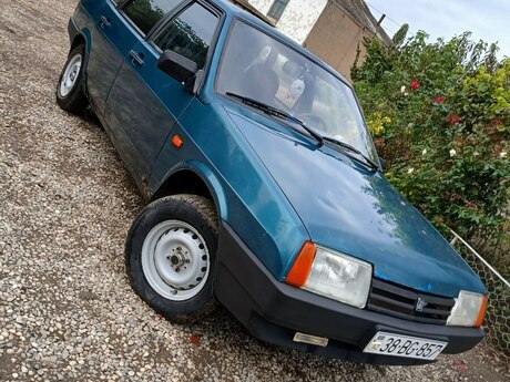 LADA (VAZ) 21099, 2004 il