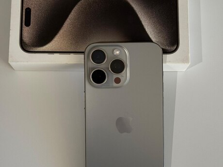 Apple iPhone 15 Pro Max Natural Titanium 256GB/8GB