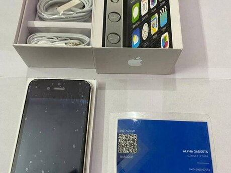 Apple iPhone 4S Black 8GB