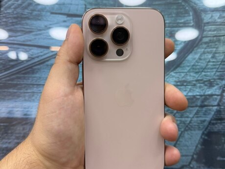 Apple iPhone 16 Pro Desert Titanium 256GB/8GB
