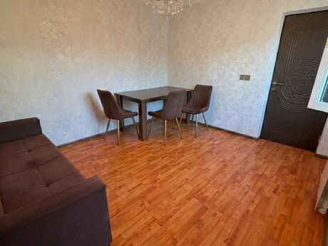 2 otaq · 40 m² · 1/1 mərtəbə, Səbail