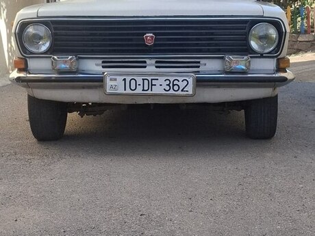 GAZ 24-10, 1988 il