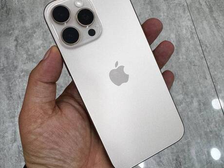 Apple iPhone 16 Pro Max Desert Titanium 256GB/8GB