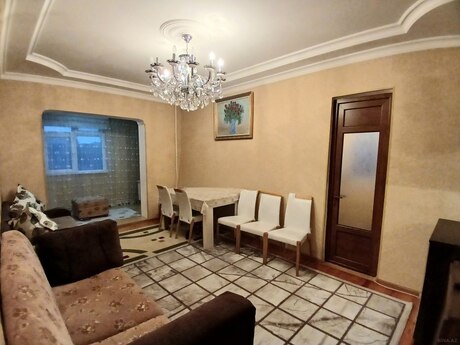 3 otaq · 80 m²