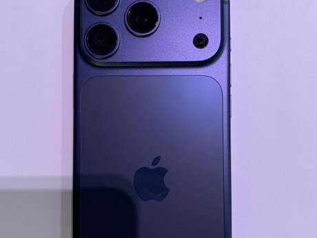 Apple iPhone 17 Pro Deep Blue 256GB/12GB