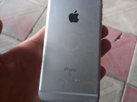 Apple iPhone 6S Silver 32GB