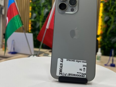 Apple iPhone 16 Pro Max Natural Titanium 256GB/8GB