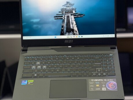MSİ CYBORG 15 A13V