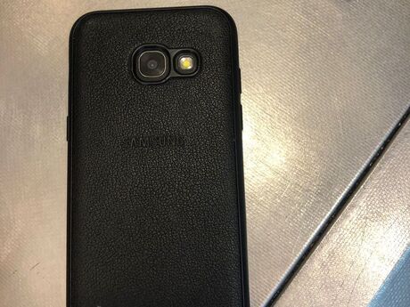 Samsung Galaxy A3 (2017) Black Sky 16GB/2GB