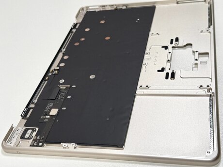 Apple MacBook Air 14" Starlight M4 top case Apple MacBook Air 14" Starlight M4 top case
