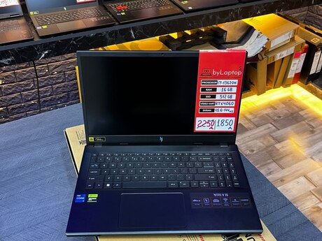 Acer Nitro V15 i7-13650H Ram 16 SSD 512 Rtx 4060
