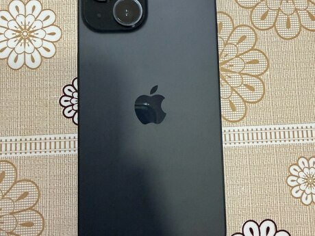 Apple iPhone 15 Black 128GB/6GB