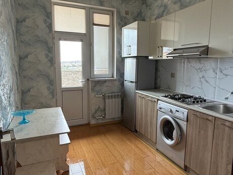 2-otaqlı yeni tikili kirayə verilir, Xırdalan ş., 44 m² 2-otaqlı yeni tikili kirayə verilir, Xırdalan ş., 44 m²