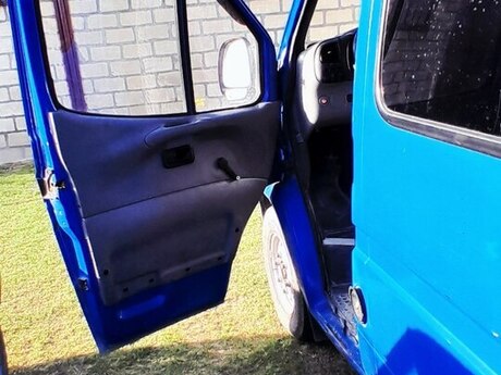 Ford Transit, 1998 il Ford Transit, 1998 il