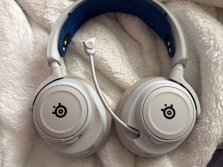 Steelseries arctis nova 7p exclusive