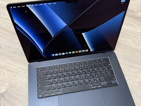 Apple Macbook Air 15 inch M2 8/256 Apple Macbook Air 15 inch M2 8/256