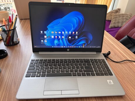 HP 250 G8 HP 250 G8