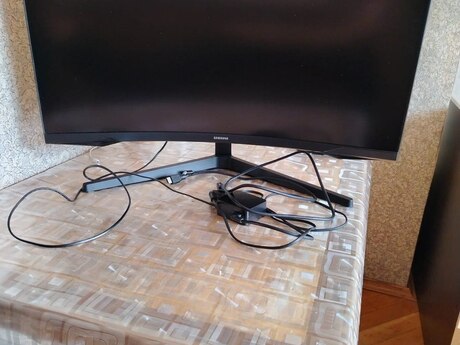 Gaming Monitor Samsung Odyssey G5 32inch Curved LS32CG550EIXCI Gaming Monitor Samsung Odyssey G5 32inch Curved LS32CG550EIXCI