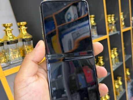 Samsung Galaxy Z Flip 5 Graphite 256GB/8GB