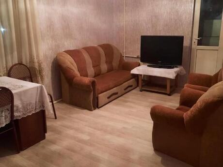 2-otaqlı mənzil kirayə verilir, Nərimanov r., 45 m²