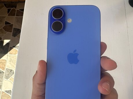 Apple iPhone 16 Ultramarine 256GB/8GB