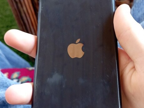 Apple iPhone SE Space Gray 64GB
