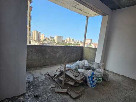 4-otaqlı yeni tikili, Azadlıq pr., 150 m²