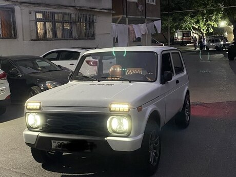 LADA (VAZ) Niva, 2010 il
