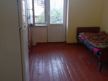 1-otaqlı mənzil kirayə verilir, Bakıxanov qəs., 50 m²