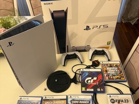 Sony Playstation 5 825GB