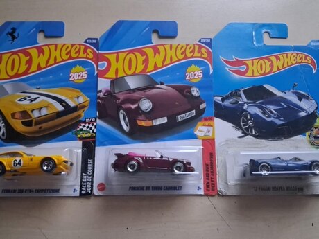 Hot Wheels oyuncaq maşın modelləri Hot Wheels oyuncaq maşın modelləri