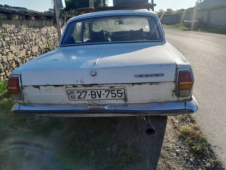 GAZ 24-10, 1990 il