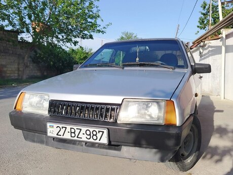 LADA (VAZ) 2109, 1990 il