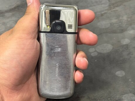 Nokia 6700 Silver Metallic