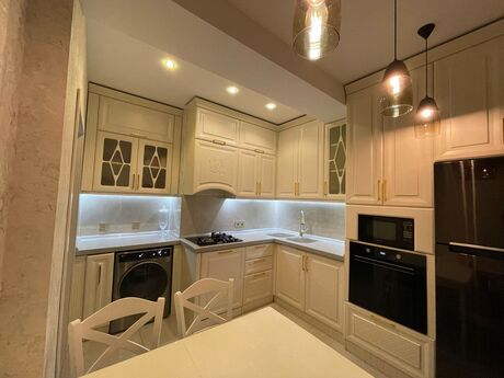 3-otaqlı yeni tikili, Əhmədli m., 90 m²