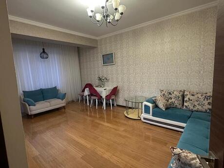 2-otaqlı yeni tikili kirayə verilir, Yeni Günəşli qəs., 70 m²
