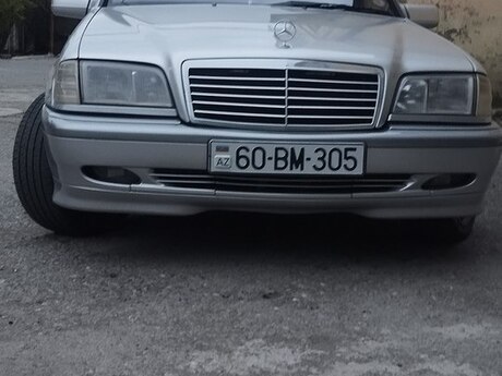 Mercedes C180, 1998 il