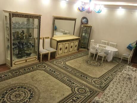 4-otaqlı yeni tikili, Memar Əcəmi m., 185 m²