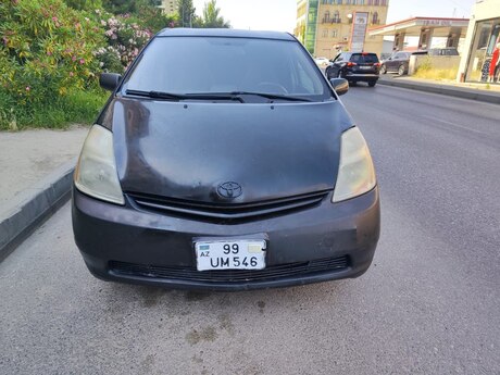 Toyota Prius 20 icarəsi