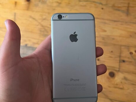 Apple iPhone 6 Silver 64GB
